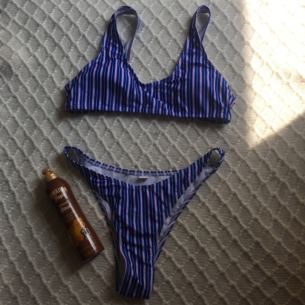 NWOT Striped Bikini